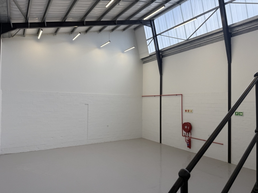 To Let Commercial Property for Rent in Firgrove Western Cape